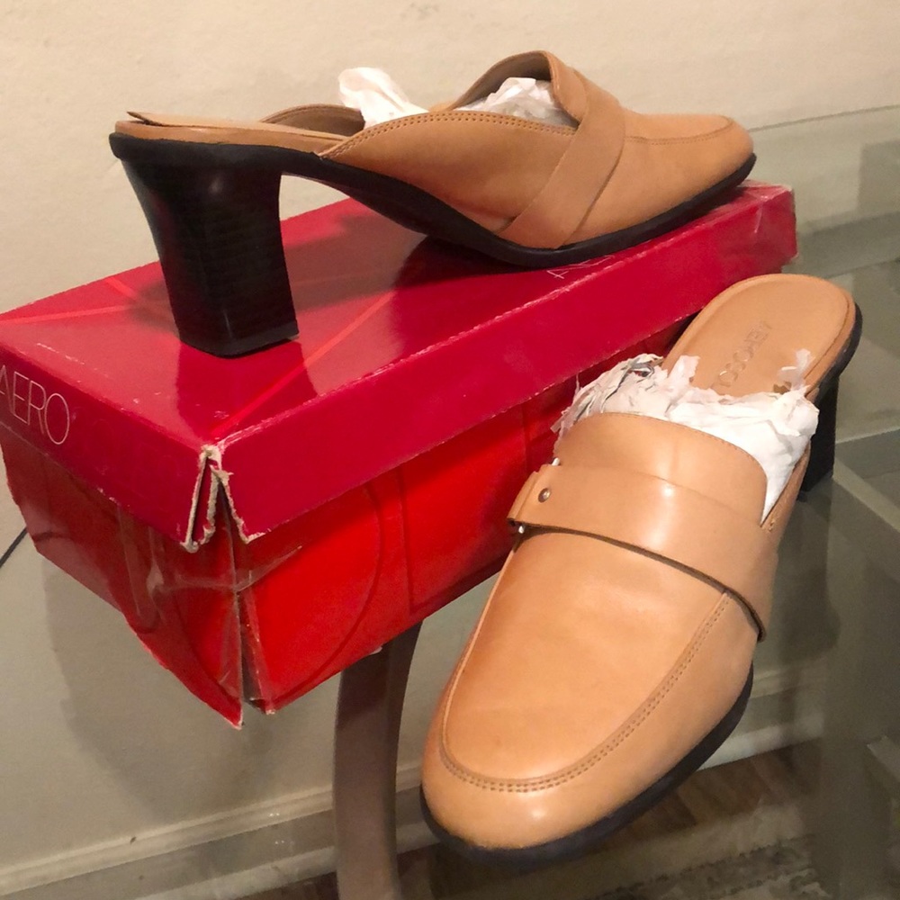Classic heels - Picture 2 of 2